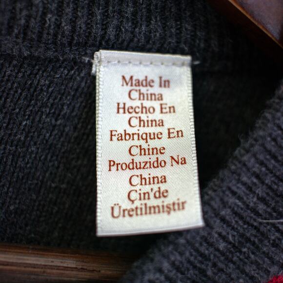 An Original Penguin by Munsingwear V-Neck Striped Sweater Size Large - Picture 7 of 8